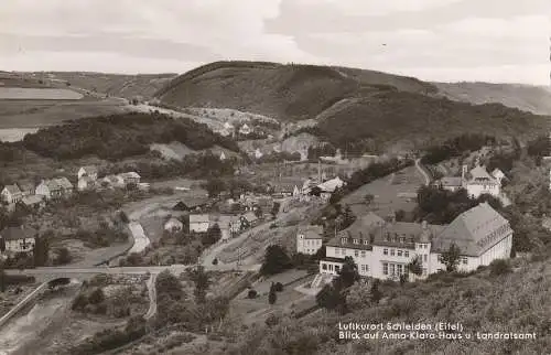 [Ansichtskarte] 5372 SCHLEIDEN, Blick auf Anna-Klara-Haus und Landsratsamt, 1957. 