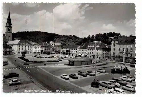 [Ansichtskarte] A 8600 BRUCK an der Mur, Wallischplatz, Oldtimer, Volkswagen, RENAULT, MERCEDES - BENZ, FIAT... 