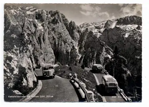 [Ansichtskarte] 8240 BERCHTESGADEN, Omnibusse auf der Kehlsteinstrasse. 