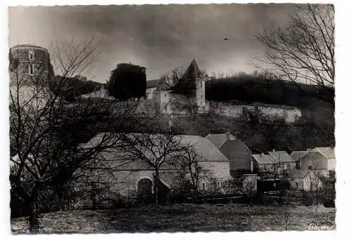 [Ansichtskarte] F 08320 HIERGES, Chateau de Hierges et environs, 195. 