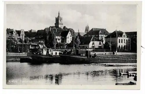 [Ansichtskarte] 4190 KLEVE, Frachtschiffe im Hafen, 1950. 