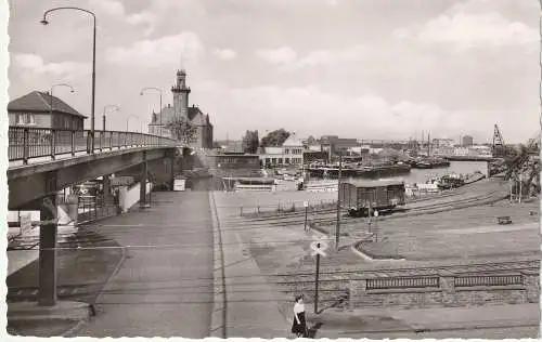 [Ansichtskarte] 4600 DORTMUND, Hafen, Brücke, Hafenamt,  Frachtschiffe, Gleisanlagen, 1957. 