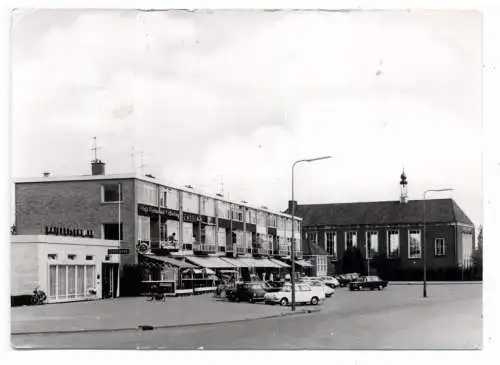 [Ansichtskarte] ZUID - HOLLAND - RIDDERKERK - SLIKKERVEER, Dillenburgplein, Raiffeisenbank, Oldtimer, 196... 