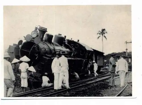 [Ansichtskarte] EISENBAHN / RAILWAY - Entgleiste Lokomotive, Java  1929, Repro. 