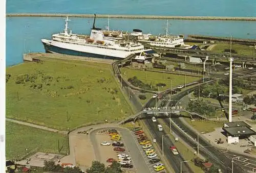 [Ansichtskarte] OZEANSCHIFFE - FÄHRE / FERRY, Fährhafen Puttgarden, Luftaufnahme. 