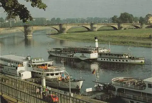 [Ansichtskarte] BINNENSCHIFFE - ELBE, "GRÄFIN COSEL" / "DRESDEN" am Anleger Dresden. 