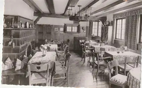 [Ansichtskarte] 3542 WILLINGEN, Hotel / Pension Stryckhaus, Innenansicht, 1956, rücks. kl. Klebereste. 