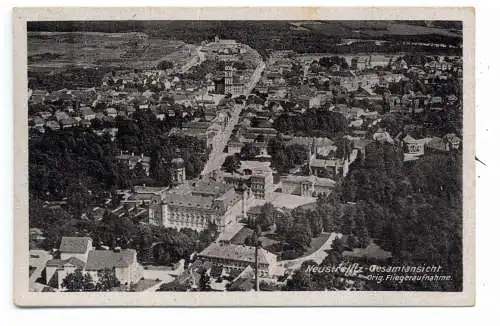 [Ansichtskarte] 0-2080 NEUSTRELITZ, Fliegeraufnahme Gesamtansicht , Aero-Bild-Verlag. 