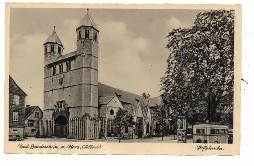 [Ansichtskarte] 3353 BAD GANDERSHEIM, Stiftskirche, Litfaßsäule, Omnibus. 