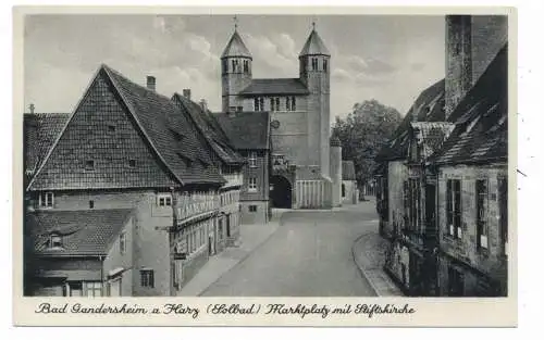 [Ansichtskarte] 3353 BAD GANDERSHEIM, Marktplatz mit Stiftskirche. 