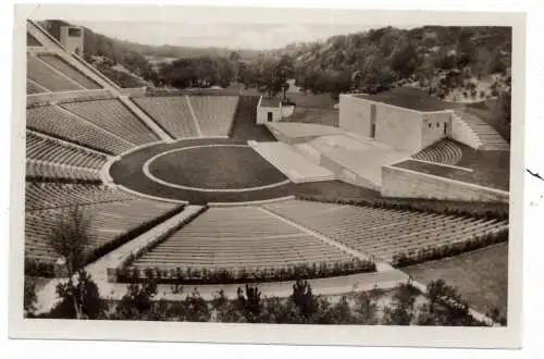 [Ansichtskarte] OLYMPIA BERLIN 1936, Reichssportfeld, Dietrich - Eckardt - Bühne, Stempel Olympisches Dorf, 15.8.1936, kl. Druckstelle. 