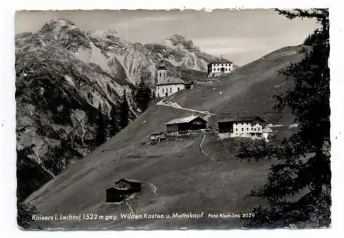[Ansichtskarte] A 6655 KAISERS, Blick auf den Ort, Muttekopf, Wilden Kaiser. 