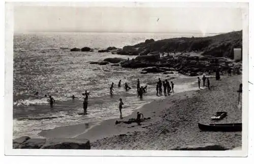 [Ansichtskarte] F 29170 FOURESNANT, Beg Meil, Le Bain aux Dunes. 