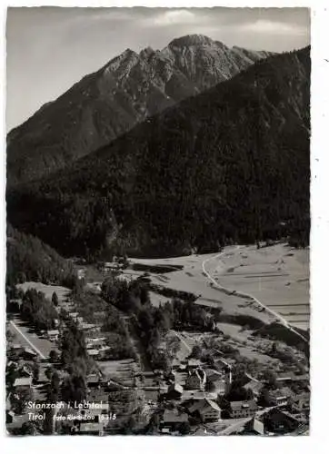 [Ansichtskarte] A 6642 STANZACH, Blick über den Ort. 