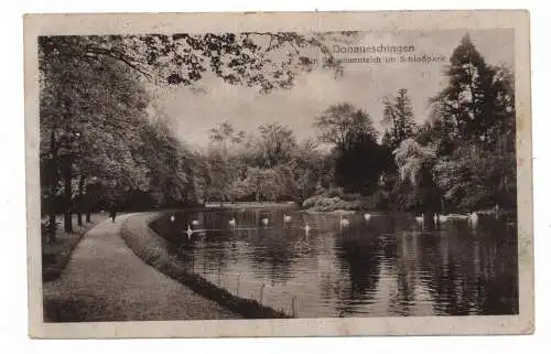[Ansichtskarte] 7719 DONAUESCHINGEN, Schwanenteich im Schloßpark, späte Feldpost 27.10.1918. 