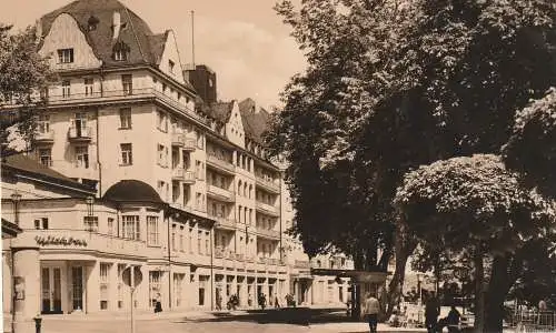 [Ansichtskarte] 0-9933 BAD ELSTER, Karl Marx Hof, Milchbar, 1963. 