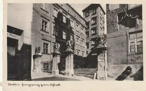 [Ansichtskarte] POMMERN - STETTIN / SZCZECIN, Eingang zum Schloß / Oberlandesgericht, Verlag Schöning. 