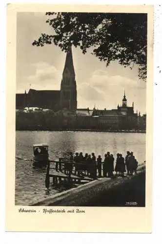 [Ansichtskarte] 0-2750 SCHWERIN, Pfaffenteich, Fähre, Dom, 1954. 