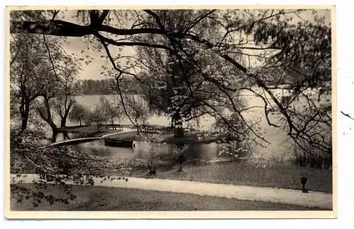 [Ansichtskarte] 0-2750 SCHWERIN, Schweriner See, Photo-AK Atelier Dahl, 1958, Sonderstempel 2.Kongress Kammer der Technik. 