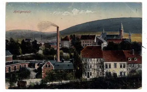[Ansichtskarte] 0-5630 HEILIGENSTADT, Blick auf den Ort, Fabrikschornstein, Verlag Multhauf. 