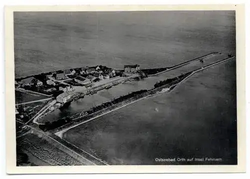 [Ansichtskarte] 2448 ORTH / Fehmarn, Luftaufnahme. 