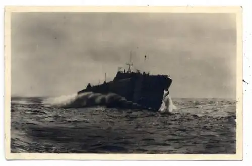 [Ansichtskarte] MILITÄR - MARINE / NAVY, 2. Weltkrieg, "Schnellboot stösst zur englischen Küste vor", 1942, deutsche Fedlpost. 