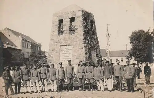 [Ansichtskarte] PL 90-400 LOWICZ / LOWITSCH, 2 Photo - AK, Heldendenkmal für die Deutschen Soldaten 1915. 