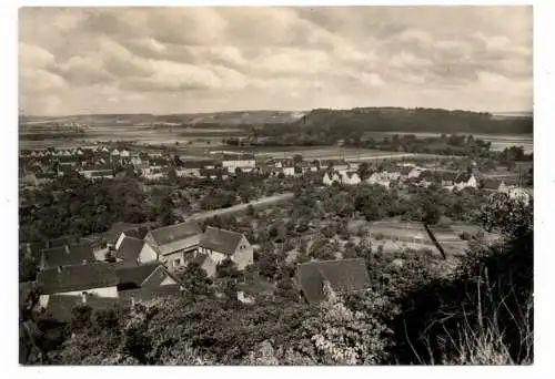 [Ansichtskarte] 0-4850 WEISSENFELS - LEISSLING, Blick über den Ort, 1967. 