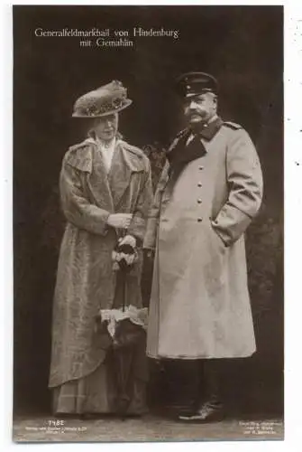 [Ansichtskarte] MILITÄR - 1.Weltkrieg, Generalfeldmarschall von Hindenburg und Gemahlin, Verlag Liersch. 