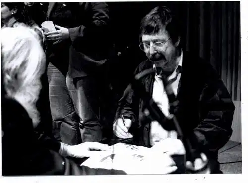 BERÜHMTE PERSÖNLICHKEITEN - WOLF BIERMANN, 1994 in der Landesvertretung NRW, Phot 19,7 x 13,1 cm