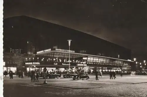 [Ansichtskarte] 1000 BERLIN - CHARLOTTENBURG, Bahnhof Zoo bei Nacht, VW - Käfer, 1962. 