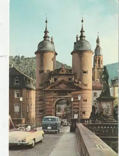 [Ansichtskarte] AUTO - MERCEDES BENZ 190 SL, VW BUS vor Heidelberg. 