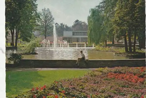 [Ansichtskarte] 5300 BONN - BAD GODESBERG, Stadthalle, Springbrunnen. 