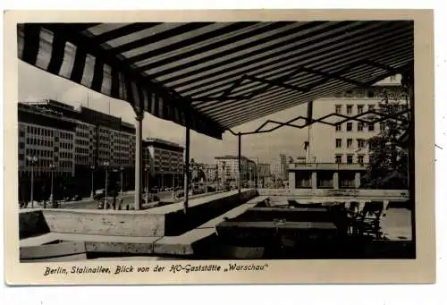 [Ansichtskarte] 1000 BERLIN, Stalinallee, Blick von der HO-Gaststätte "Warschau", 1955. 