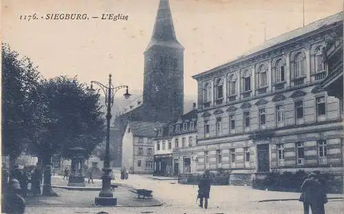 [Ansichtskarte] 5200 SIEGBURG, Kirchplatz, Blick auf Sr. Servatius, Wettersäule, franz. Besatzungszeit. 