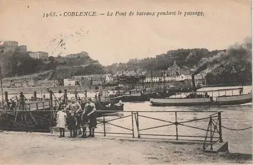 [Ansichtskarte] BINNENSCHIFFE - RHEIN, Personenschiff "GESCHWISTERLIEBE" an der Schiffsbrücke Koblenz, 1925. 