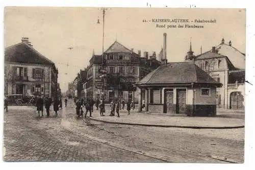 [Ansichtskarte] 6750 KAISERSLAUTERN, Fackelrondell, "Zum Hexenbäcker", belebte Szene, 1926. 