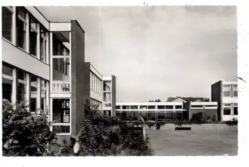 4703 BÖNEN, Woortschule