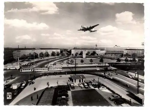 [Ansichtskarte] 1000 BERLIN - TEMPELHOF, Platz der Luftbrücke, Flughafen, Strassenbahn, 1966. 