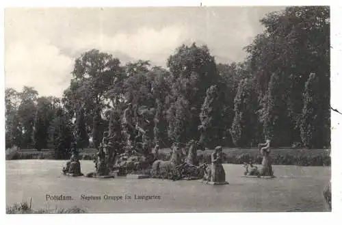 [Ansichtskarte] 0-1500 POTSDAM, Neptunsgruppe im Lustgarten. 