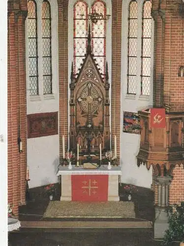 3172 ISENBÜTTEL, St. Marienkirche, Innenansicht, Altar