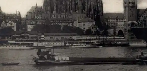 [Ansichtskarte] BINNENSCHIFFE - RHEIN, Köln-Düsseldorfer "ERNST - LUDWIG" am Kölner Anleger, Frachtschiffe, 1930. 