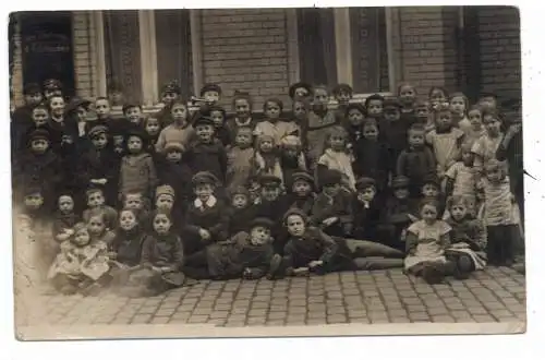 [Ansichtskarte] KINDER - CHILDREN, VIELE Kinder, Photo-AK. 