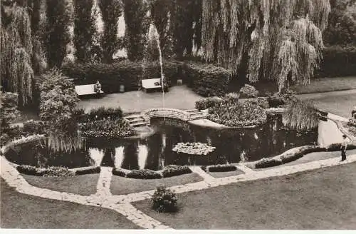 [Ansichtskarte] 0-7980 FINSTERWALDE, Im Schloßpark, 1962. 