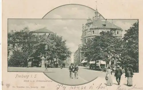 [Ansichtskarte] 0-9200 FREIBERG, Blick in die Erbischestrasse, Wettersäule, animierte Szene, Verlag Trenkler, ca. 1900. 