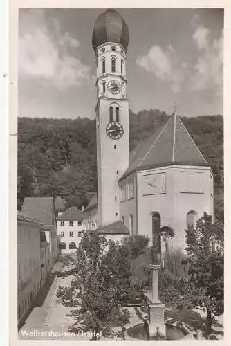 [Ansichtskarte] 8190 WOLFRATSHAUSEN, Partie um die Pfarrkirche, 1952. 