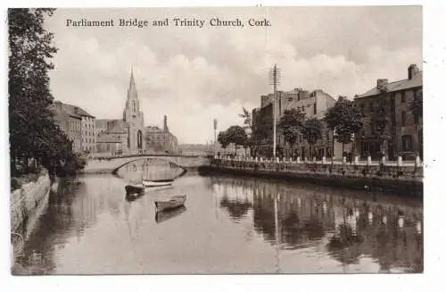 [Ansichtskarte] EIRE / IRLAND - CORK, Parliament Bridge and Trinity Church. 