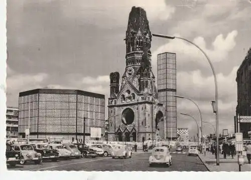 1000 BERLIN - CHARLOTTENBURG, Gedächtniskirche, Oldtimer - RENAULT, FORD, VW - Käfer..., 1965