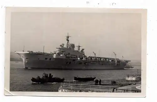 [Ansichtskarte] MILITÄR - MARINE / NAVY, HMS EAGLE, Flugzeugträger, Photo in AK-Größe. 