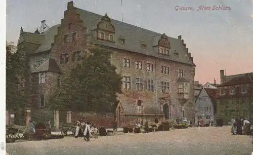 [Ansichtskarte] 6300 GIESSEN, Altes Schloß, Wochenmarkt, 1929. 